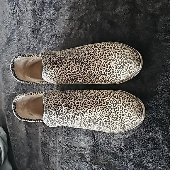 Lucky Brand Shoes - Booties